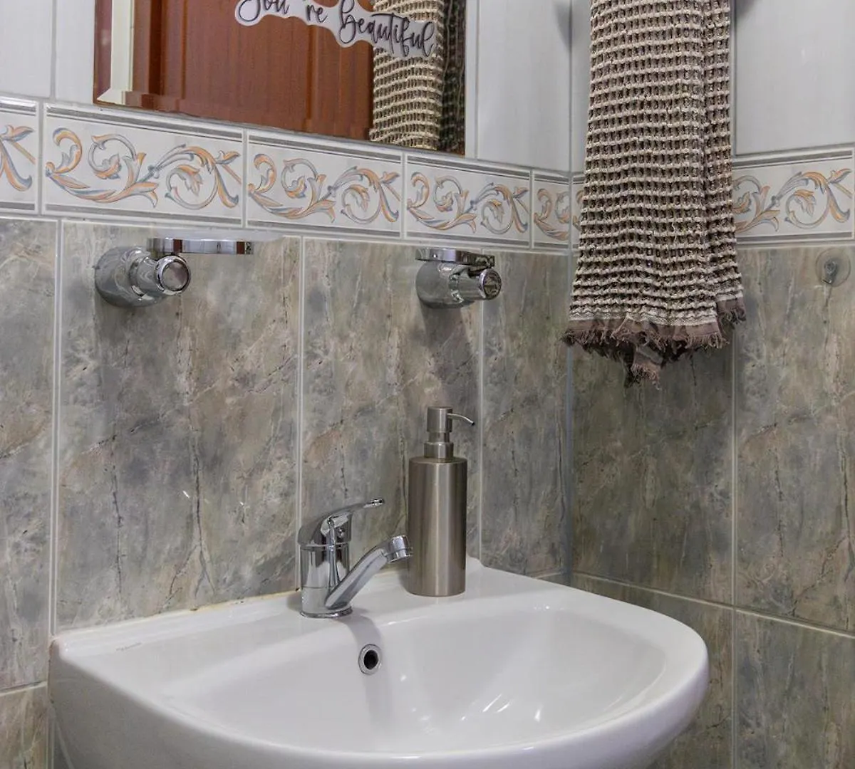 Becentral! By Rv Apartments فارنا بلغاريا